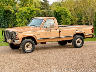 Ford F 250 6.9 V8 Diesel Manuál 1984