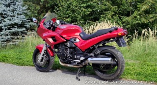 Triumph Ostatní modely Sprint 900 Executive 1998