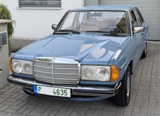 Mercedes-Benz 200 W123