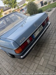 Mercedes-Benz 200 W123 1981