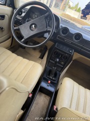 Mercedes-Benz 200 W123 1981