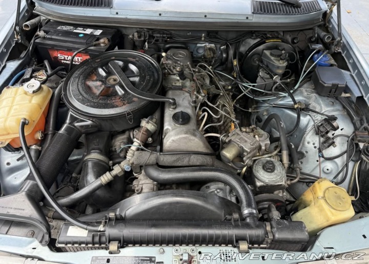 Mercedes-Benz 300 W123 COUPE 300td 1985