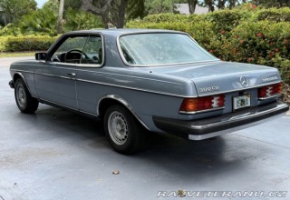 Mercedes-Benz 300 W123 COUPE 300td 1985