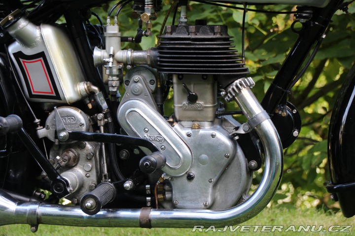 Norton Ostatní modely WD 16H 500cc - Bílé SPZ 1943