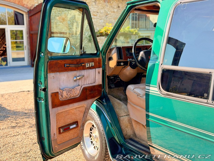 GMC Vandura 2500 5.7 V8 | EXPLORER 1993
