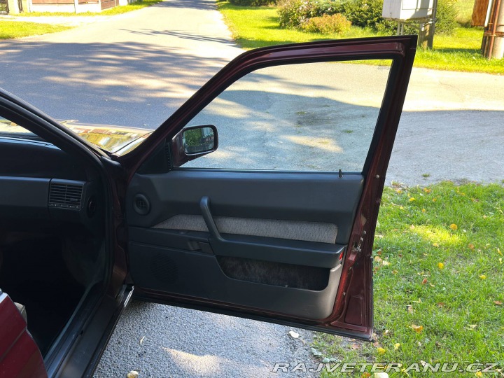 Alfa Romeo 164 3.0 V6 1992