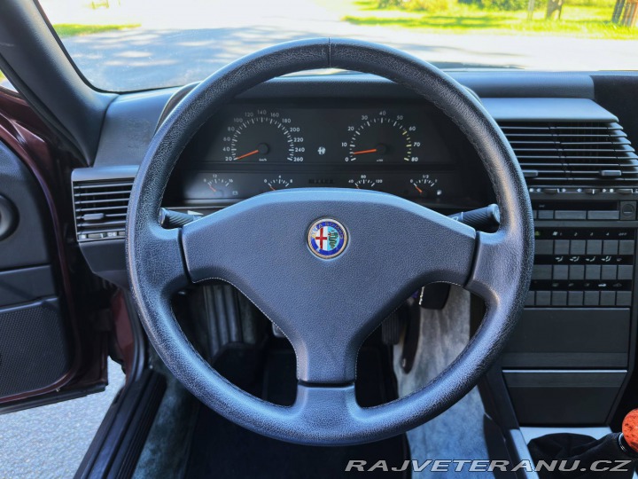 Alfa Romeo 164 3.0 V6 1992