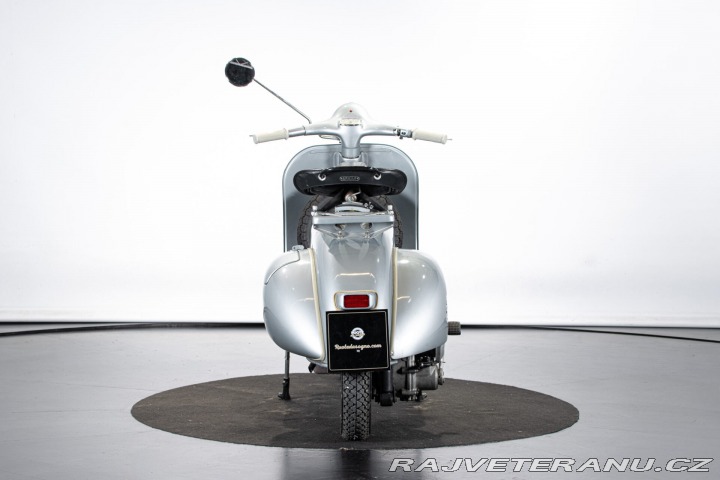 Piaggio Vespa VB1 150 1958