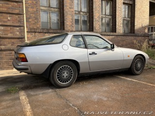 Porsche 924 1981