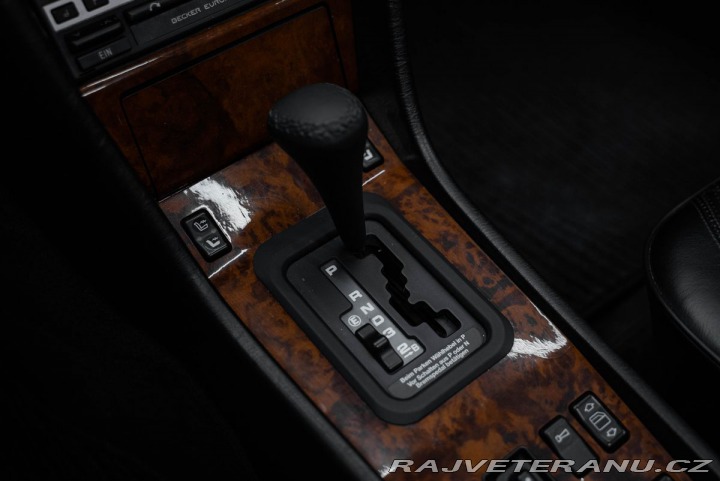 Mercedes-Benz E 1991
