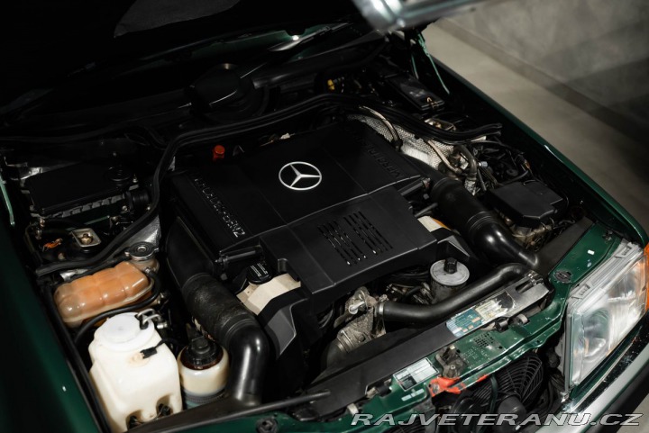 Mercedes-Benz E 1991