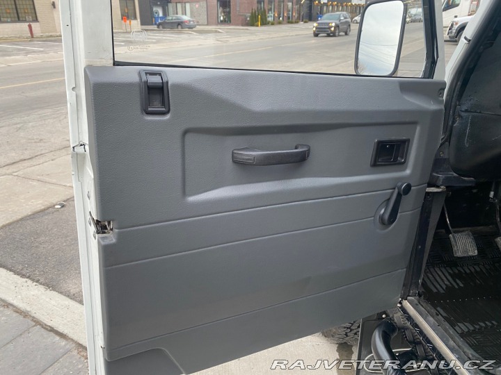 Land Rover Defender Defender 90 1997