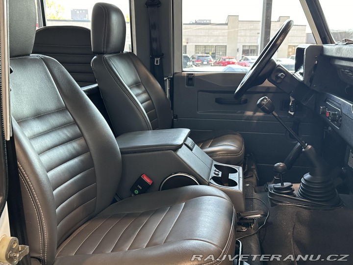 Land Rover Defender Defender 90 1997