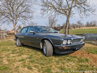 Jaguar XJ xj40