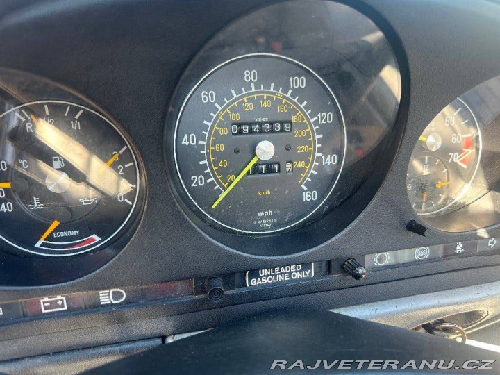 Mercedes-Benz 500 SL 1983