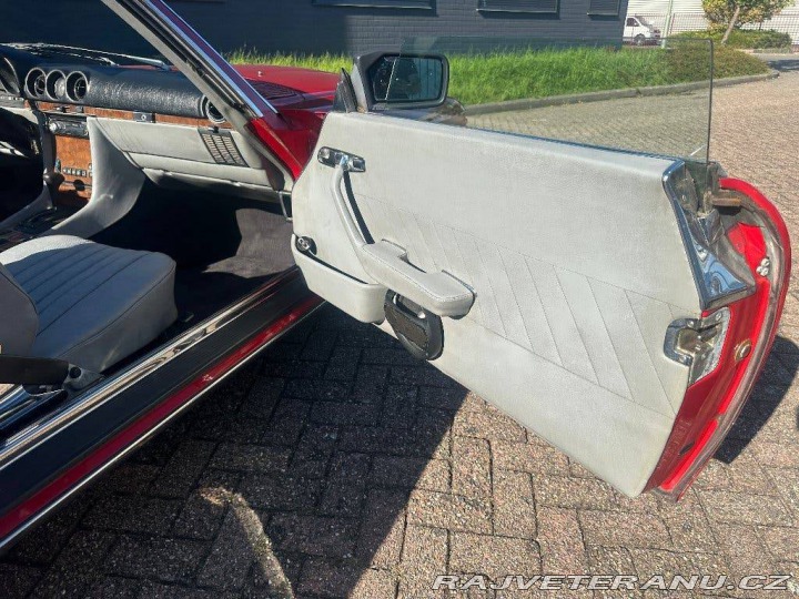 Mercedes-Benz 500 SL 1983