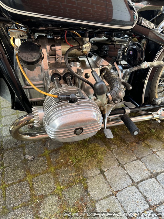 Ostatní značky Ostatní modely Chang Jiang 750 MIM 1972