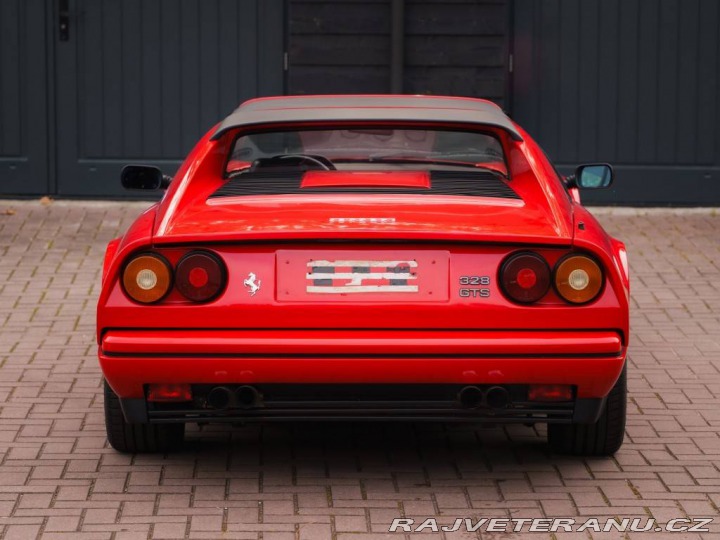 Ferrari 328 GTS Rosso Corsa – 3,2 V8 1987