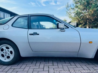Porsche 944 1982