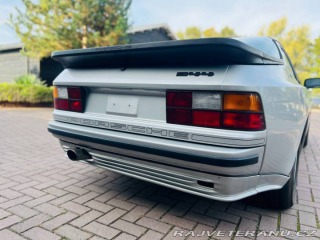 Porsche 944 1982