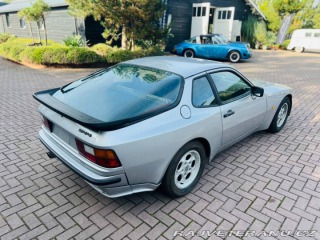 Porsche 944 1982