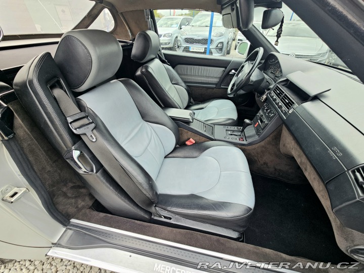 Mercedes-Benz SL R129 1992