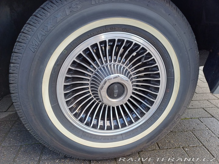 Lincoln Town Car Stzlemaster SportSedan 1979