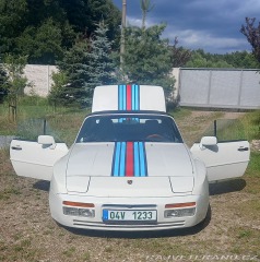 Porsche 944 S2