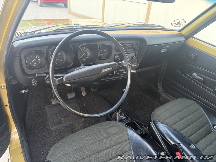 Nissan Cherry 120af2 1977
