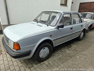 Škoda 120 