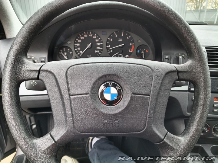 BMW 5 520 e39 6 valec 1996