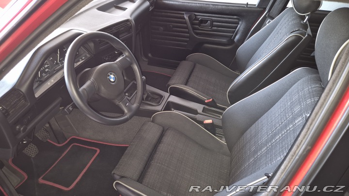 BMW 3 E30 1991