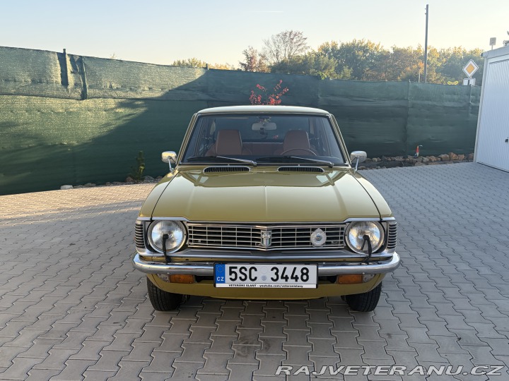 Toyota Corolla KE20 Deluxe 1975