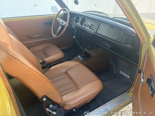 Toyota Corolla KE20 Deluxe 1975