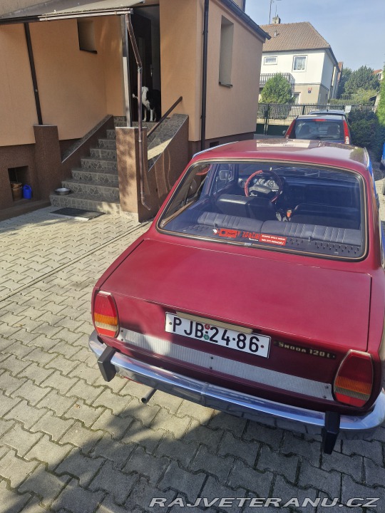 Škoda 120 L 1979