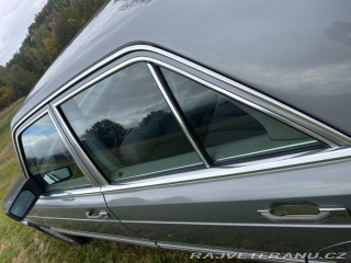 Mercedes-Benz 300 W126 300SE 1988