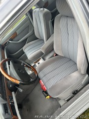 Mercedes-Benz 300 W126 300SE 1988
