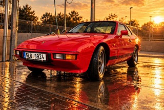 Porsche 924 