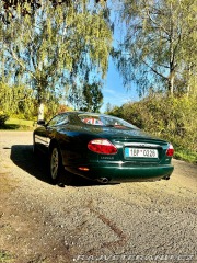 Jaguar XKR 4,0   kompresor 2001