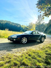 Jaguar XKR 4,0   kompresor 2001