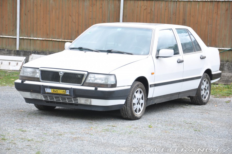 Lancia Thema 824