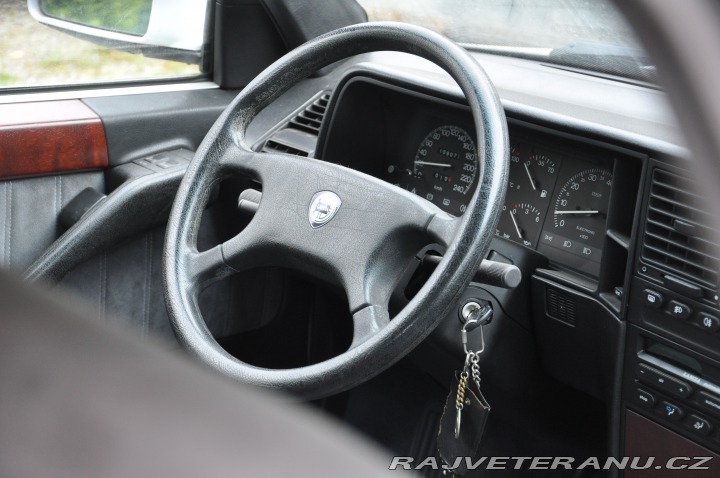 Lancia Thema 824 1988