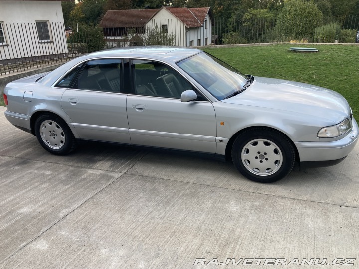 Audi S8 D2 1997
