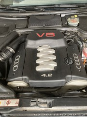 Audi S8 D2 1997