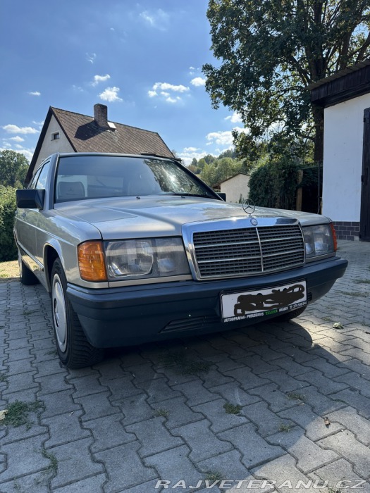 Mercedes-Benz 190 D