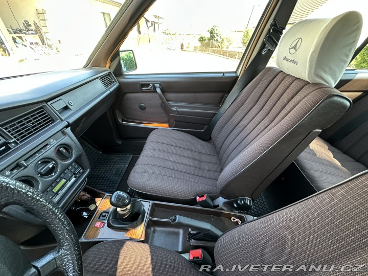 Mercedes-Benz 190 D 1987