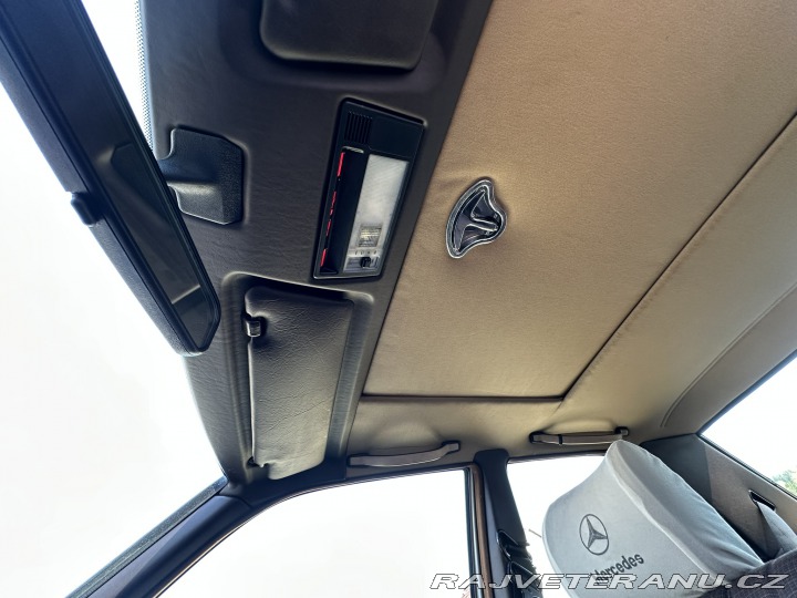 Mercedes-Benz 190 D 1987