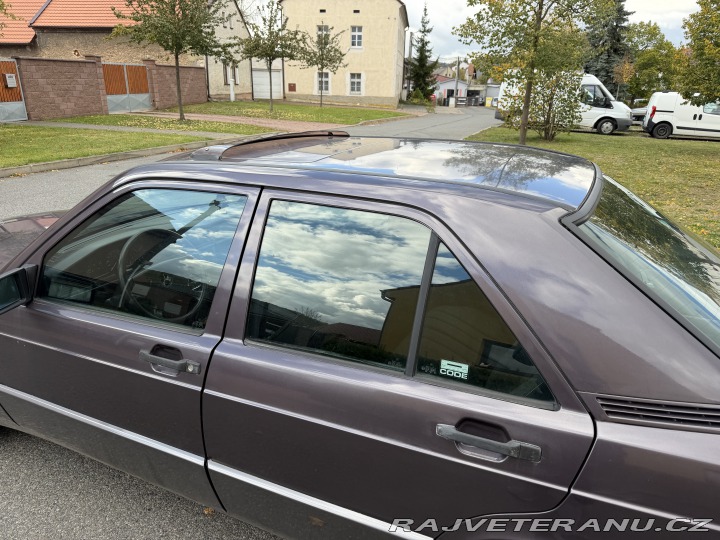 Mercedes-Benz 190  1992