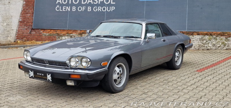 Jaguar XJS V12