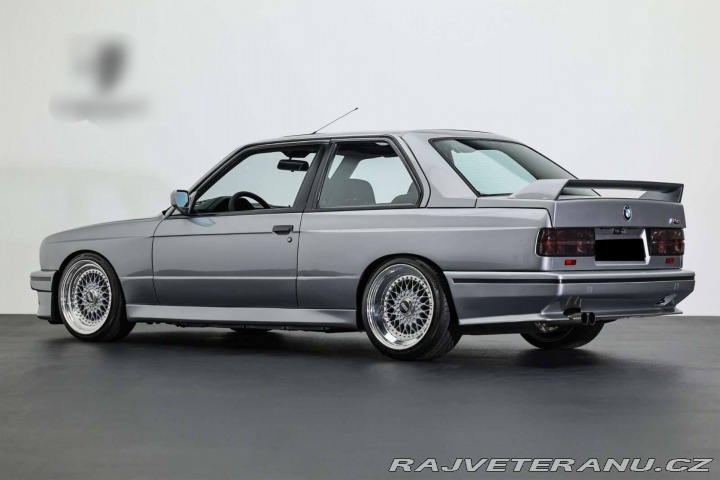 BMW M3 E30 1987